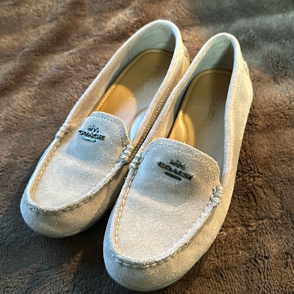 Coach Shoes - COACH Mary Lock Up Driving Moccasin Sz 6